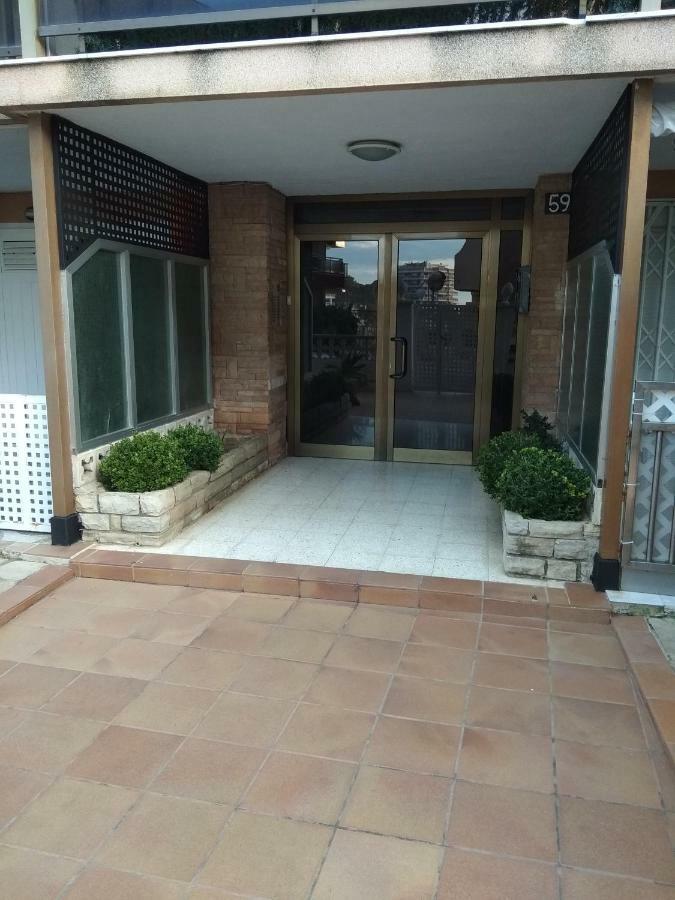 Apartamento Segunda Linea De La Playa Capellan Салоу Экстерьер фото